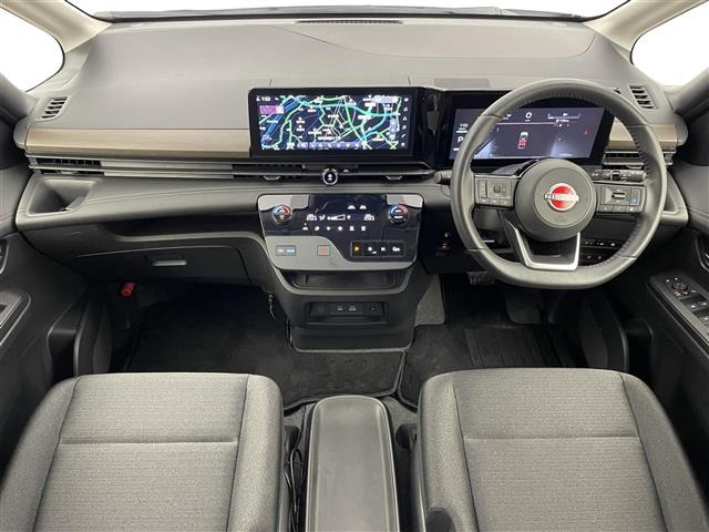セレナ1.4 e-POWER ハイウェイスターV