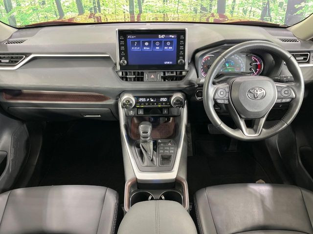 RAV42.0 G 4WD