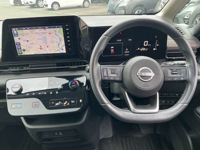 セレナ1.4 e-POWER ハイウェイスターV