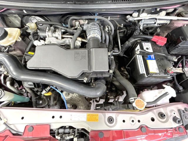 親切・丁寧な専門メカニックスタッフが応対!・車検・点検整備・事故等の修理などアフターサービスも安心。お車のカスタマイズもネクステージのサービススタッフまでご相談ください!