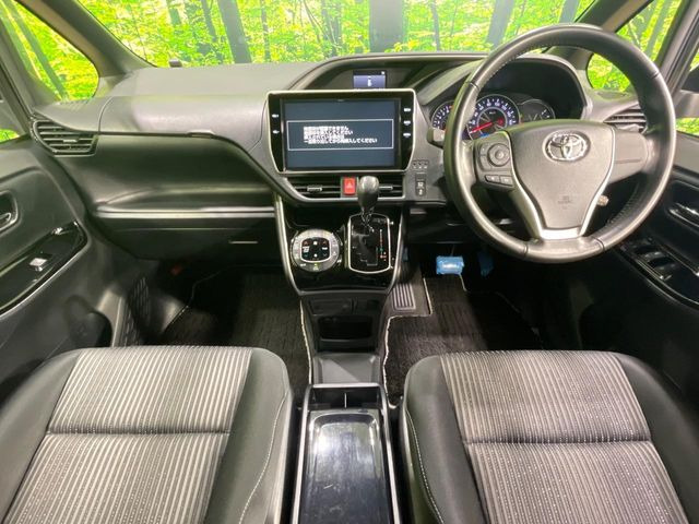 ヴォクシー2.0 ZS 煌