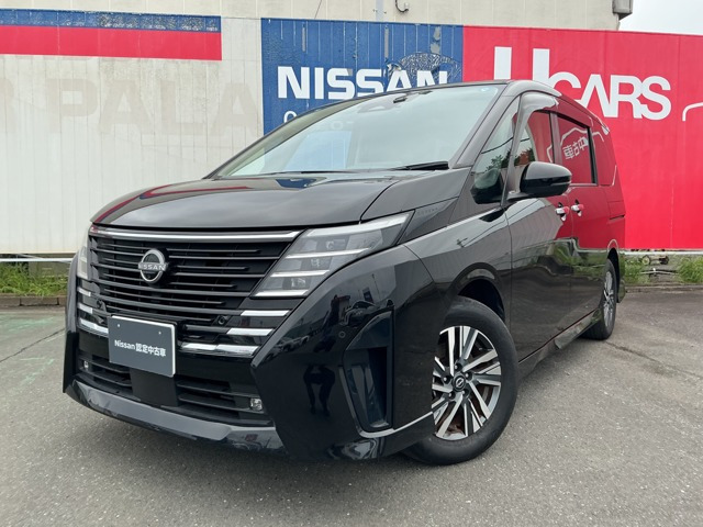 セレナ1.4 e-POWER ハイウェイスターV