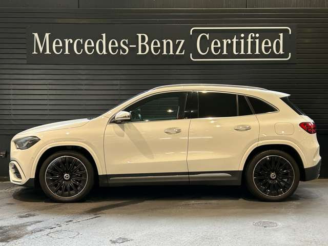 GLAクラスGLA200d 4マチック AMGラインパッケージ 4WD