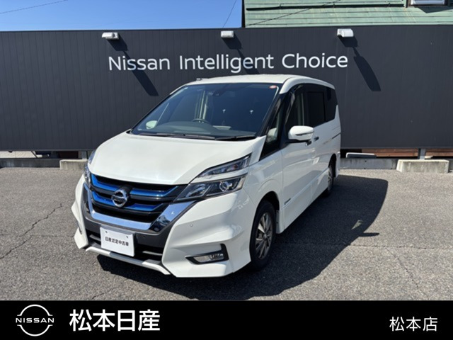 セレナ1.2 e-POWER ハイウェイスターV
