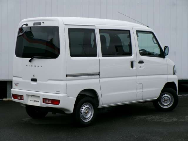 クリッパーEV4シーター