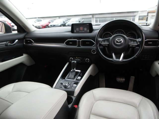 CX-52.5 25S Lパッケージ