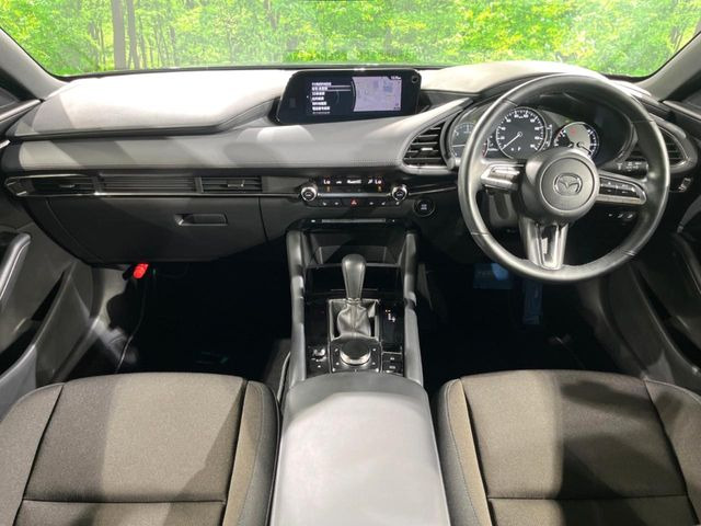 MAZDA3ファストバック1.8 XD プロアクティブ ツーリング セレクション