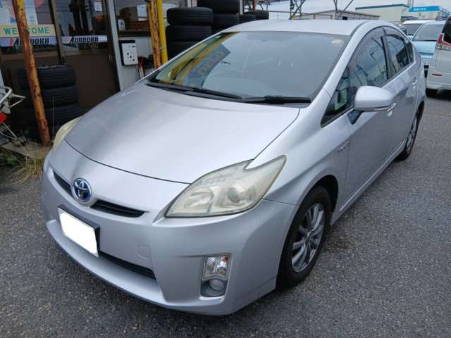 プリウス1.8 S