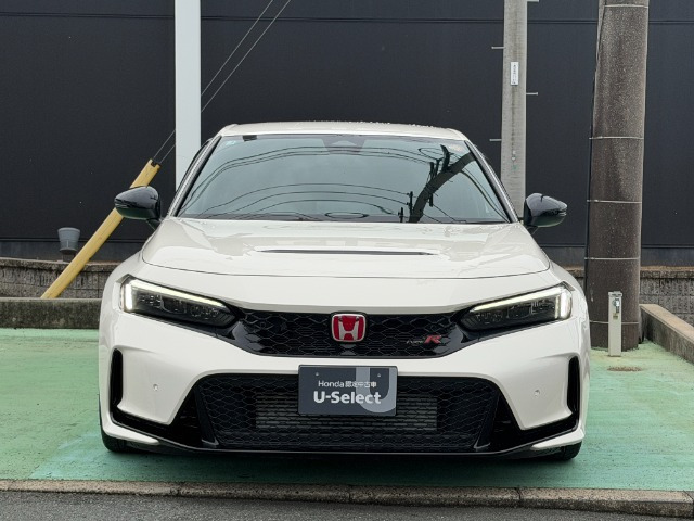 シビックタイプR2.0 レーシング ブラックパッケージ