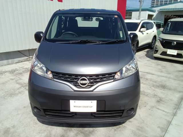 NV200バネットバン1.6 DX