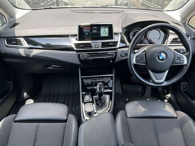 2シリーズグランツアラー218i スポーツ DCT