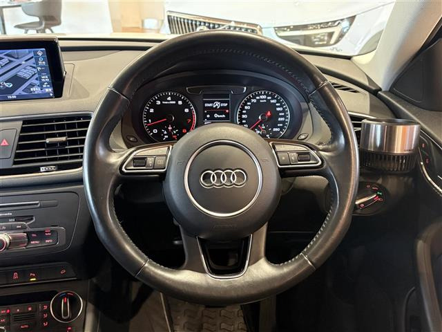 Q32.0 TFSI クワトロ 180PS 4WD