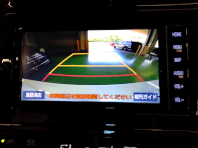 プリウス1.8 S