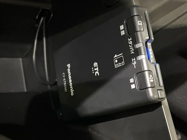 【ETC】高速道路の料金所をストレスなく通過!話題のスポットやサービスエリアに多い「スマートIC」利用時は必須のアイテムです。当店でセットアップを実施、ご納車当日からすぐにご利用いただけます!