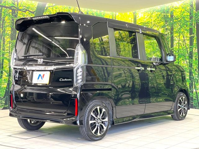 ホンダ N-BOXカスタム G L ホンダセンシング 126.7万円 令和元年(2019