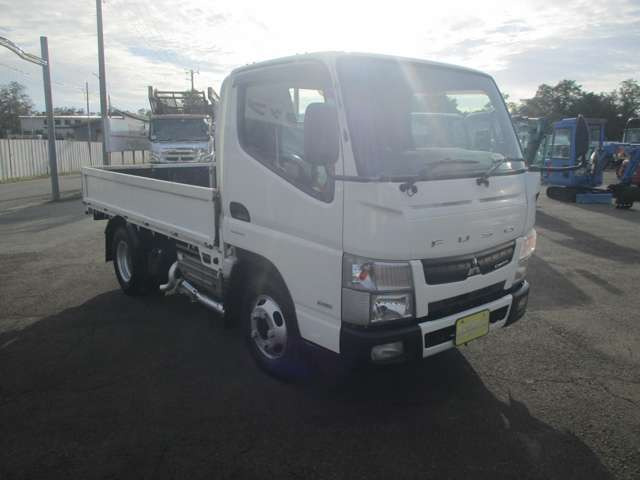 キャンター3.0 全低床 ディーゼル 4WD