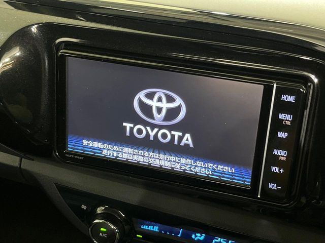 ハイラックス
