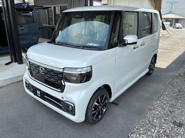 N-BOXカスタムコーディネートスタイル モノトーン