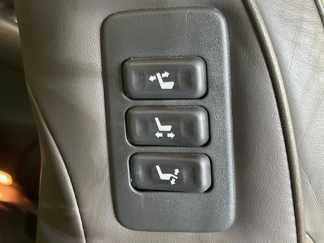 �y�p���[�V�[�g�z�X�C�b�`��ŊȒP�ɃV�[�g�̔��������\!�d��������͂�����܂���!���K�ȃV�[�g�|�W�V�����ɃZ�b�g���āA���K�ȃh���C�u�����y���݂��������B