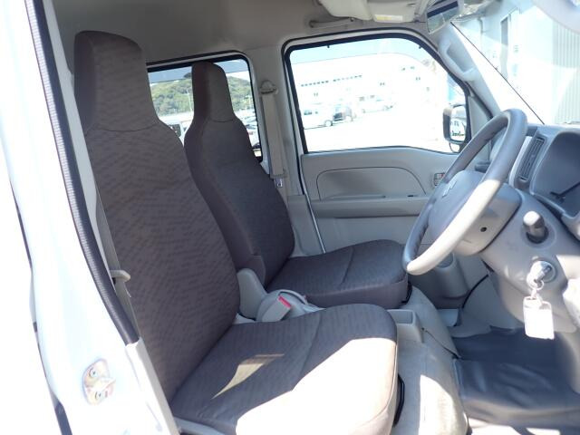 �t�����g�V�[�g�A��ԗǍD�ň��S�ł��B�傫�ȉ�����Ȃ����S�ł�