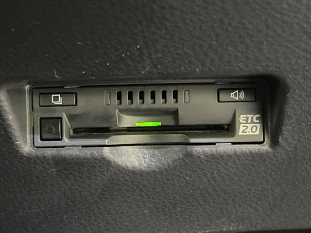 【ETC】高速道路の料金所をストレスなく通過!話題のスポットやサービスエリアに多い「スマートIC」利用時は必須のアイテムです。当店でセットアップを実施、ご納車当日からすぐにご利用いただけます!