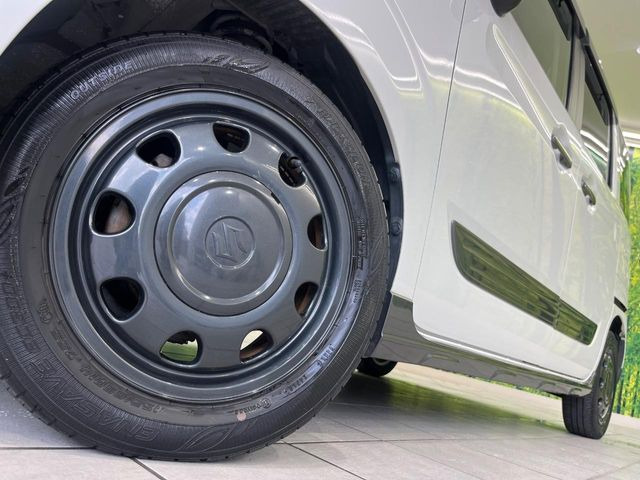 �y����14�C���`�A���~�z�C�[���z�O�ςɃ}�b�`���������A���~�z�C�[���𑕒����Ă���܂��B�e��ЊO�A���~�z�C�[����A�X�^�b�h���X�^�C�����戵�����Ă���܂��B���񂲑��k����������