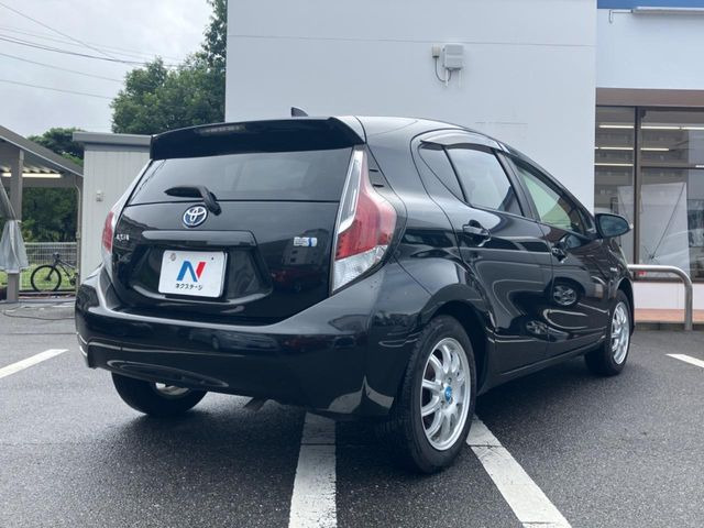 トヨタ アクア 1.5 S 84.0万円 平成27年(2015年) 福島県 中古車 - 価格.com