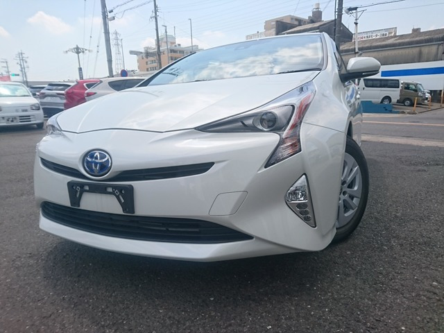 プリウス1.8 S