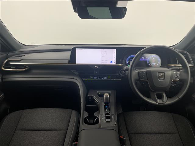 クラウンクロスオーバー2.5 G アドバンスト E-Four 4WD