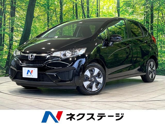 フィット1.5 ハイブリッド Fパッケージ