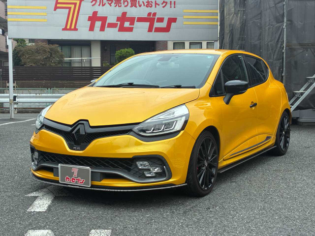ルーテシアスポール トロフィー