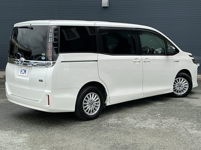 ヴォクシー2.0 V