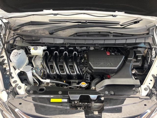親切・丁寧な専門メカニックスタッフが応対!・車検・点検整備・事故等の修理などアフターサービスも安心。お車のカスタマイズもネクステージのサービススタッフまでご相談ください!