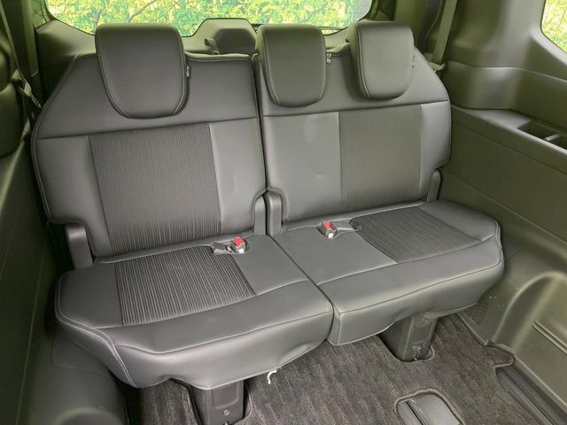 3��ڃV�[�g�͂�������ԗǍD����l�ł��������ƍ����Ē����܂��̂ŁA��l���ł̂��o���������N���N�ł��􂲉Ƒ��ŁA�C�̒m�ꂽ���ԂŁA�h���C�u�ɍs���̂��y���݂ł��ˁ�