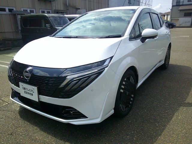 ノートオーラ1.2 G レザーエディション