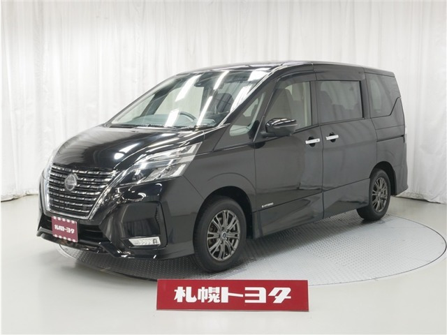 セレナ2.0 ハイウェイスターV 4WD