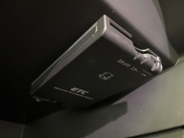 【ETC】高速道路の料金所をストレスなく通過!話題のスポットやサービスエリアに多い「スマートIC」利用時は必須のアイテムです。当店でセットアップを実施、ご納車当日からすぐにご利用いただけます!