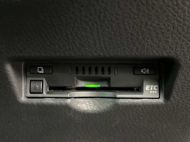 【ETC】高速道路の料金所をストレスなく通過!話題のスポットやサービスエリアに多い「スマートIC」利用時は必須のアイテムです。当店でセットアップを実施、ご納車当日からすぐにご利用いただけます!