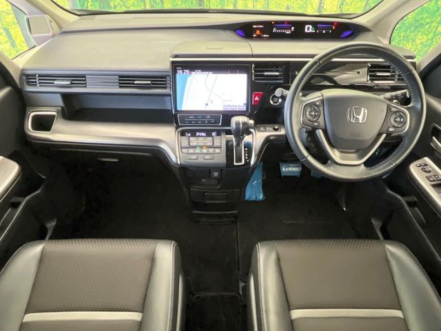 ステップワゴン1.5 スパーダ クールスピリット ホンダ センシング
