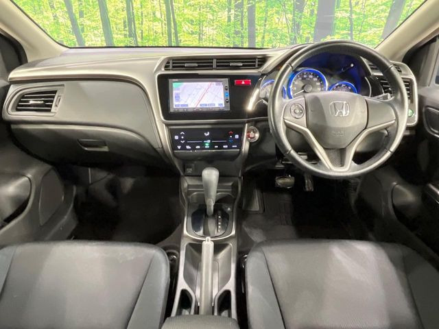 グレイス1.5 LX