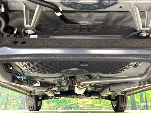 下回りがきれいなうちに、防錆加工の施工がオススメ。降雪地域はもちろん、沿岸部にお住いの方や、趣味でマリン・ウィンタースポーツをされる方にご好評いただいております。