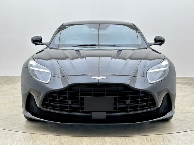 DB12