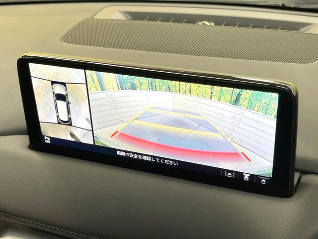 【360&deg;ビューモニター】専用のカメラにより、上から見下ろしたような視点で360度クルマの周囲を確認することができます☆縦列駐車や幅寄せ時に活躍してくれます♪