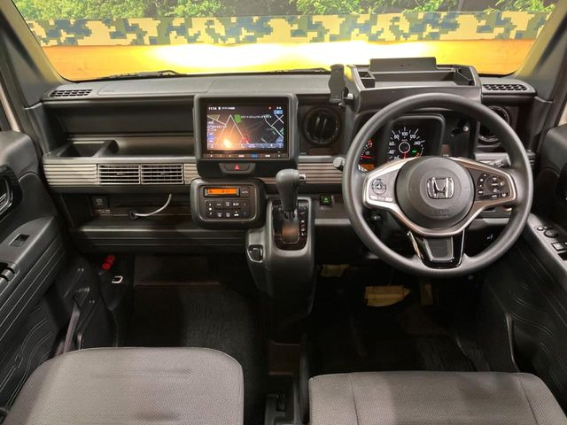 N-VAN