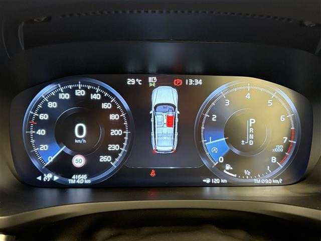 V60T5 インスクリプション