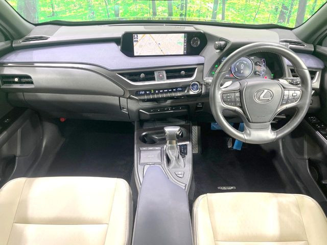 UX250h アーバン エレガンス