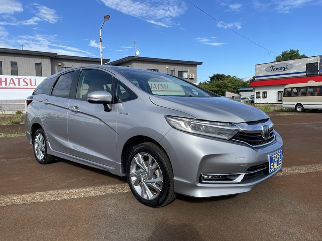 シャトル1.5 ハイブリッド ホンダセンシング 4WD