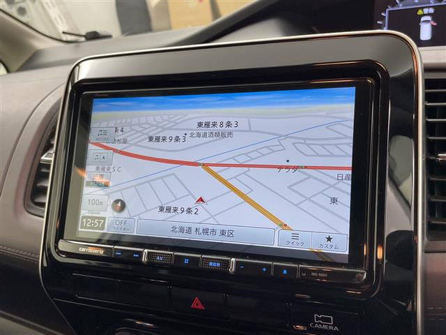セレナ2.0 ハイウェイスターV 4WD