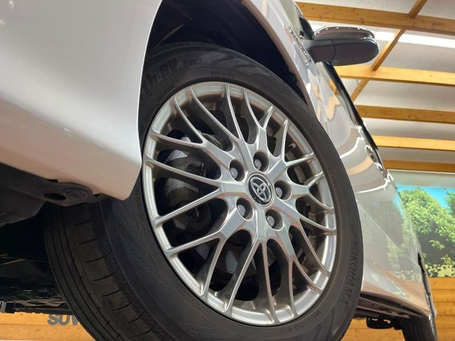 �y����16�C���`�A���~�z�C�[���z�O�ςɃ}�b�`���������A���~�z�C�[���𑕒����Ă���܂��B�e��ЊO�A���~�z�C�[����A�X�^�b�h���X�^�C�����戵�����Ă���܂��B���񂲑��k����������