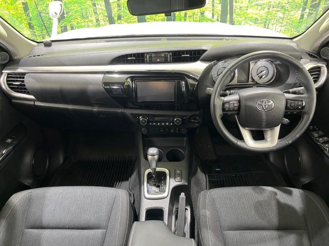ハイラックス